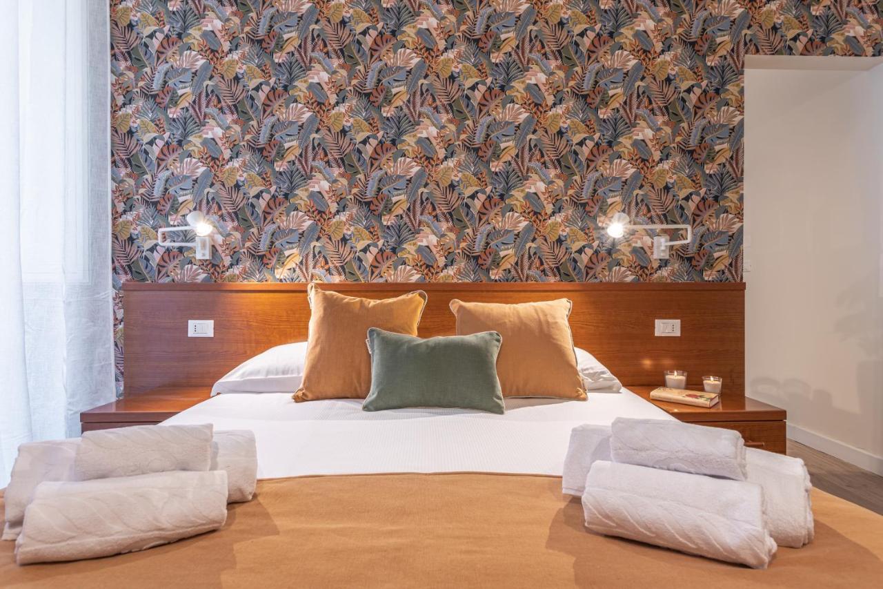 Vittoria Garden Suites โรม ภายนอก รูปภาพ