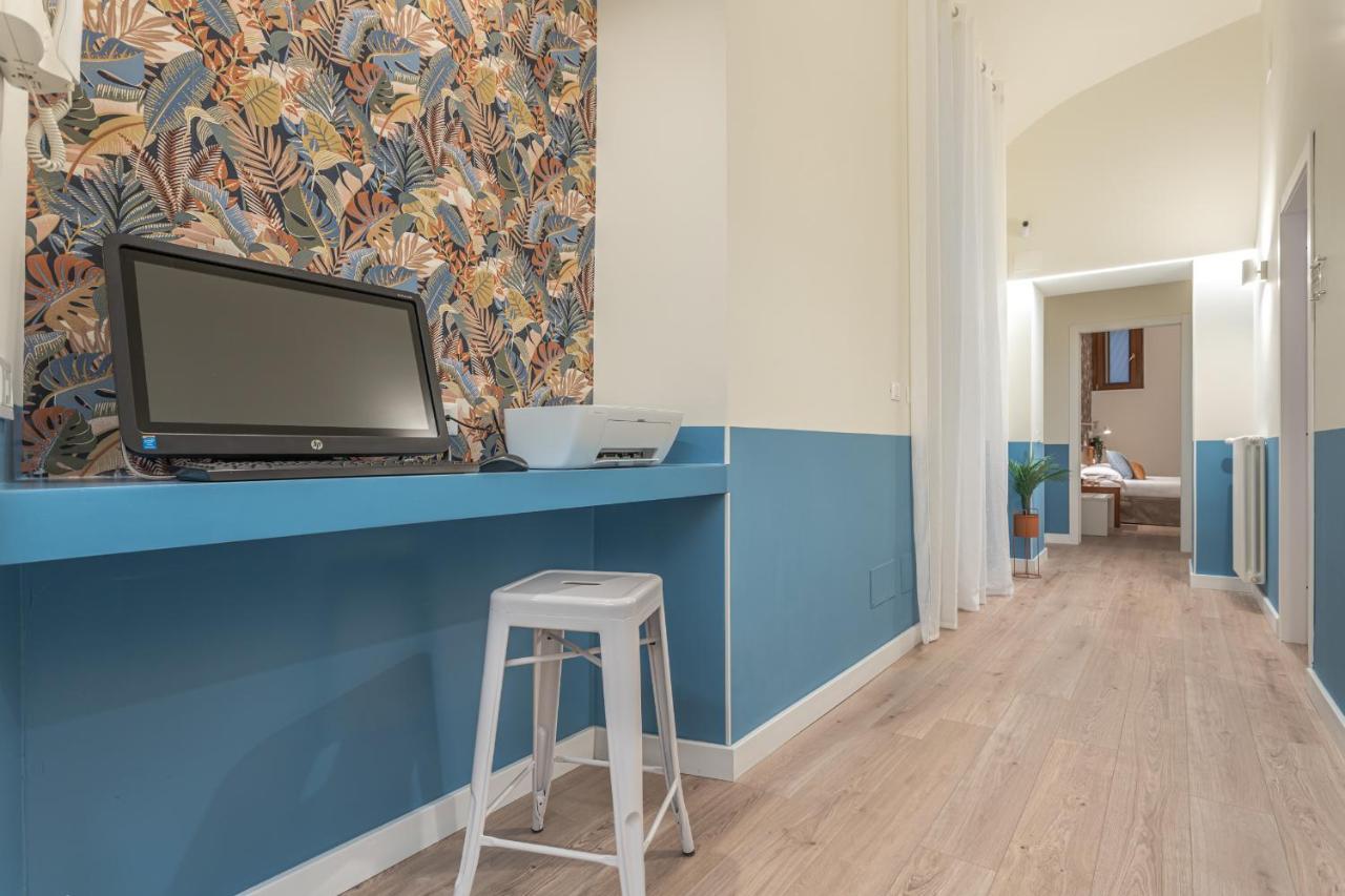 Vittoria Garden Suites โรม ภายนอก รูปภาพ