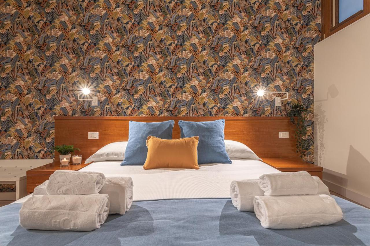 Vittoria Garden Suites โรม ภายนอก รูปภาพ