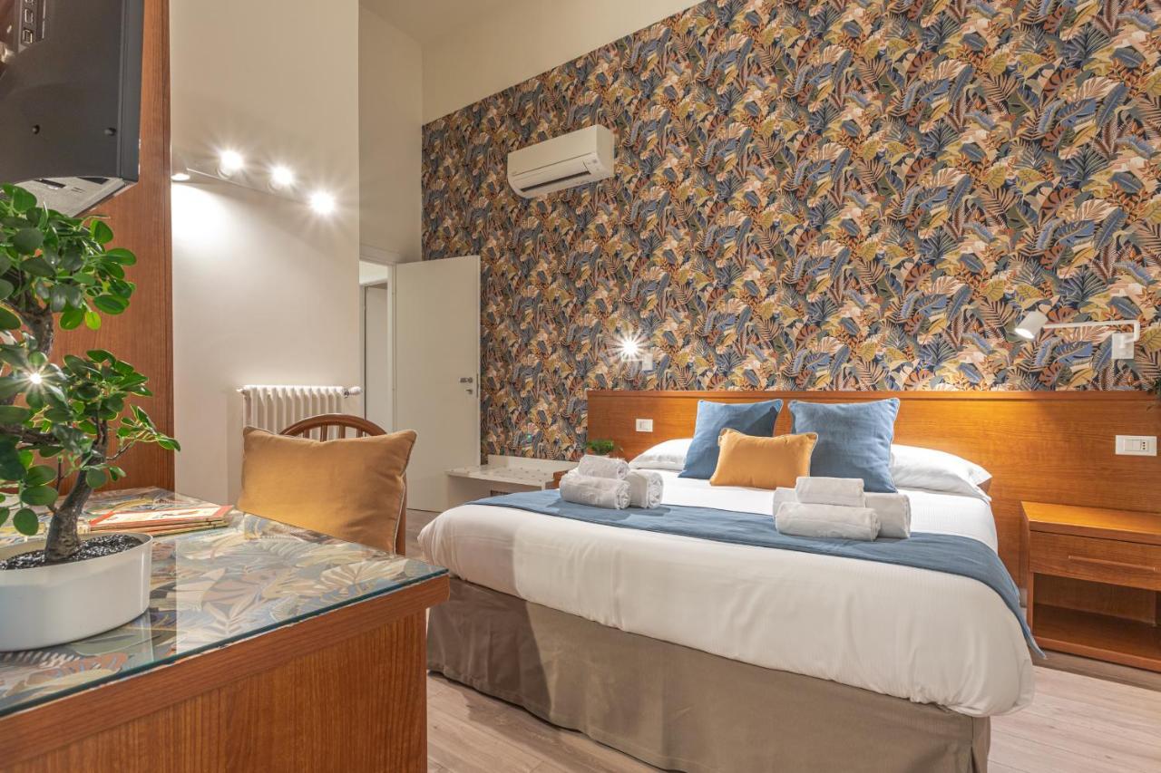 Vittoria Garden Suites โรม ภายนอก รูปภาพ